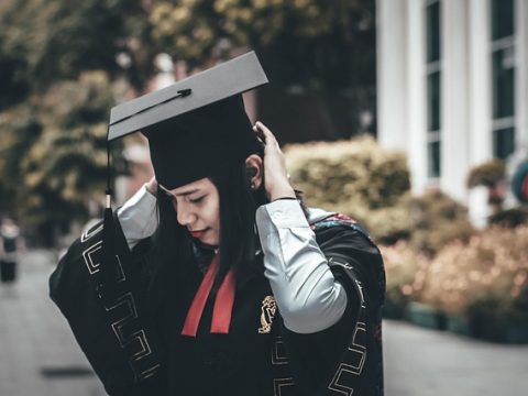 How to Find Scholarships for Undergraduate, Masters, and PhD Programs