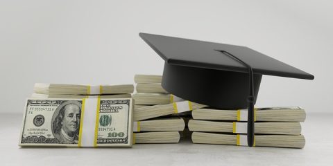 Top 5 Mistakes to Avoid When Applying for Scholarships