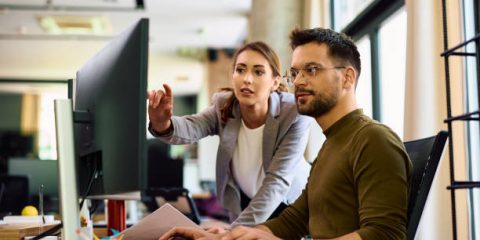 Top Gig Jobs That Pay $20+ Per Hour Worldwide Top Gig Jobs That Pay $20+ Per Hour Worldwide